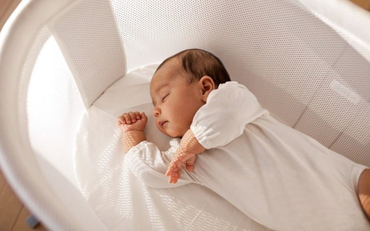 thời gian ngủ của trẻ sơ sinh 3